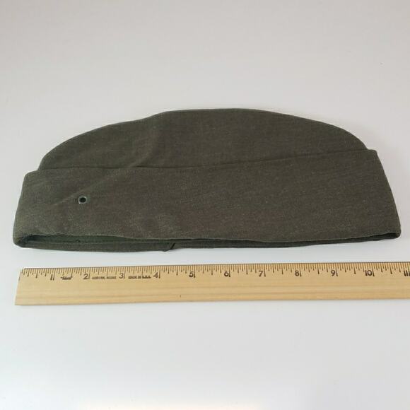 USMC Cap, Garrison, Man's Poly/Wool Green Class I Size 7 (8405-01-279-7657) - Picture 2 of 6